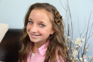 Pin Curl Accents | Easy Hairstyle Ideas