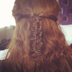 Messy Fishtail Braid | Half-Up/Half-Down Hairstyles