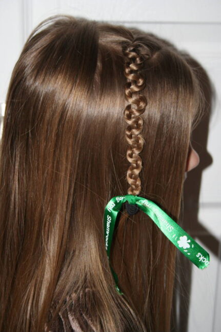 Tween Slide-Up | St. Patrick's Day Hairstyles