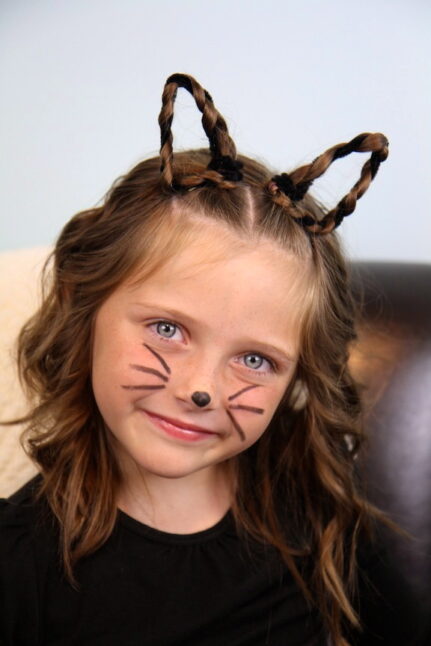 Braided Kitty Cat Ears | Halloween Hairstyles