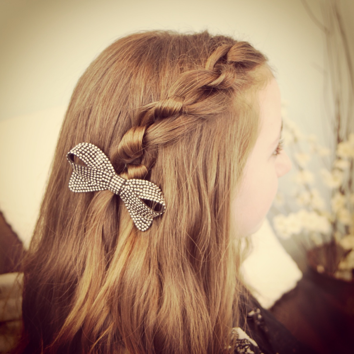 Easy Updos for Medium Hair to Do Yourself on Busy Mornings