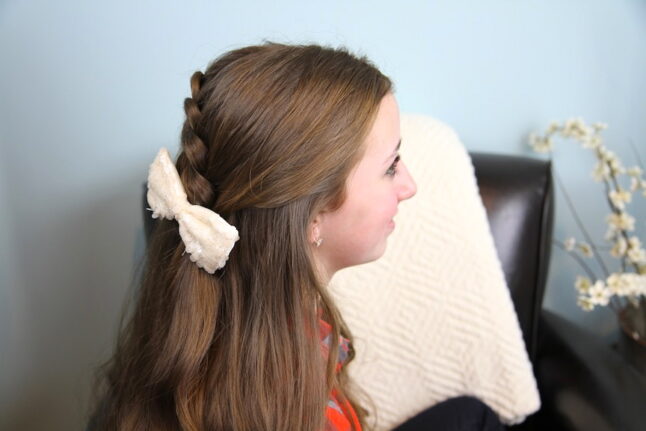 Side view of Pancake Lace Braid | Easy Hairstyles