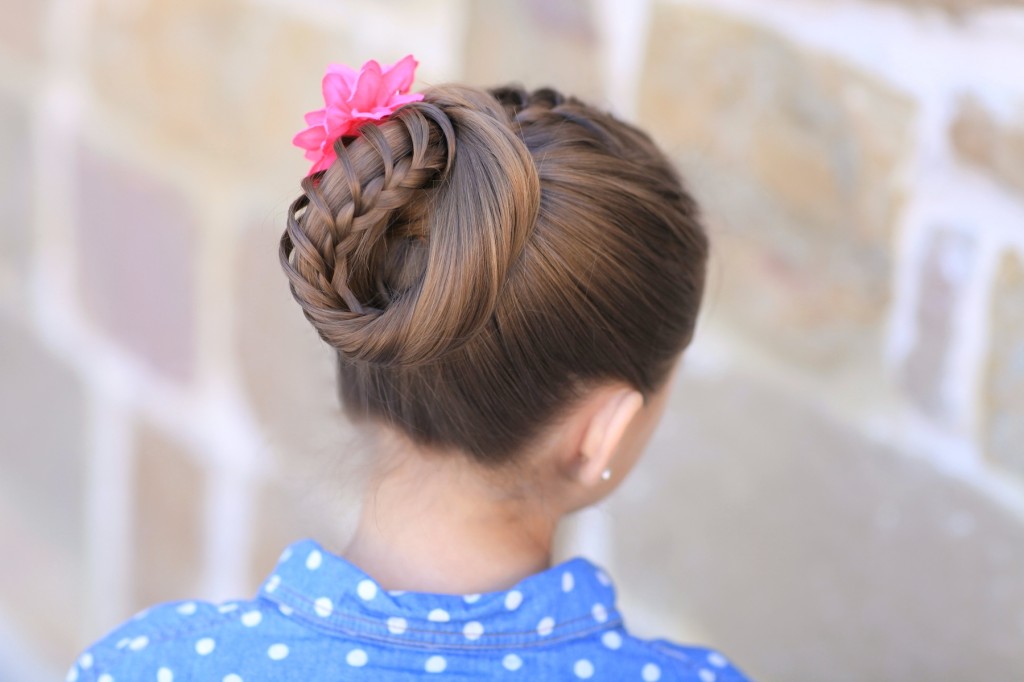 Young girl outside modeling Lace Braided Ponytail | Cute Hairstyles (back)