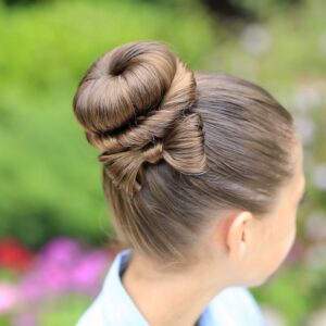 The Bow Bun | Prom Hairstyles