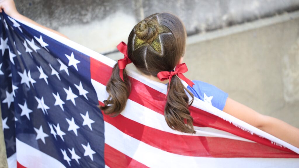 Star Bun Combo | 4th of July Hairstyles