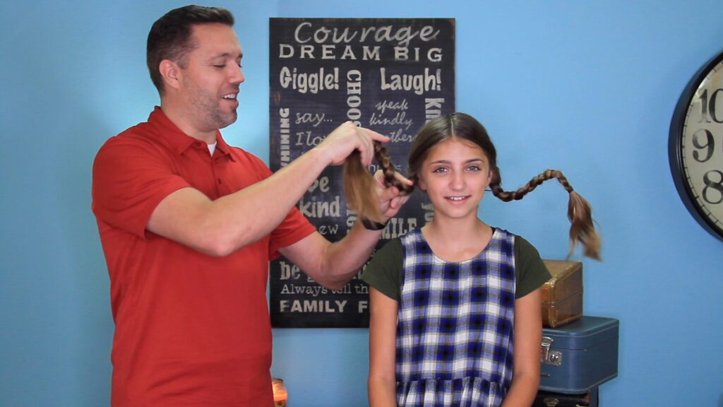 Dad does hair! Pippi Longstock Braids | Easy Halloween Hairstyles