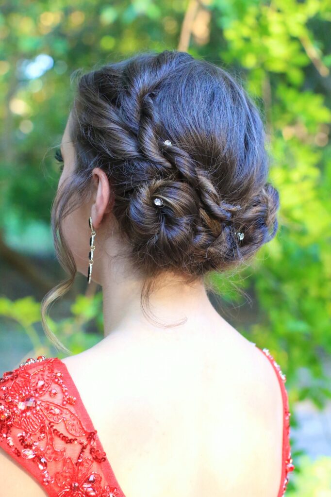 Rope Twist Updo | Homecoming Hairstyles - Cute Girls ...