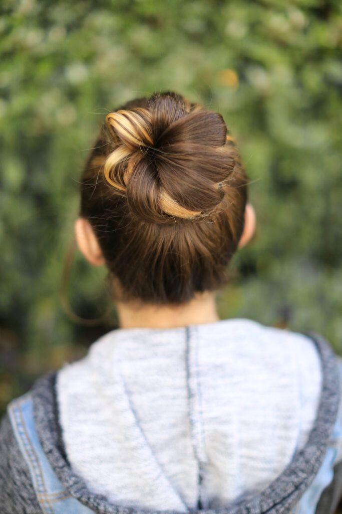 Flower Bun | Cute Updos