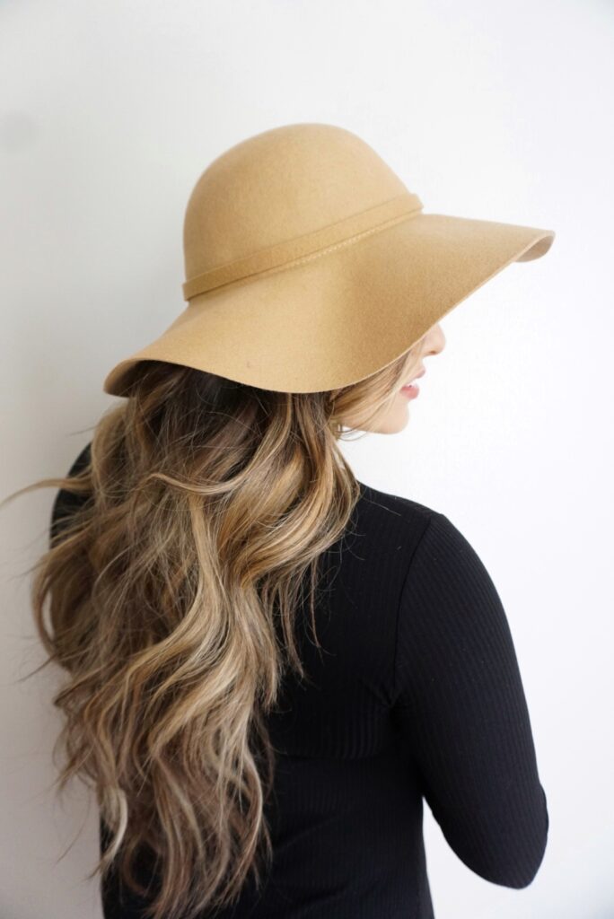 Hairstyles for Hats | Beach Waves