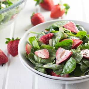 Spinach Strawberry Salad with Creamy Poppy Seed Dressing -a light and healthy salad full of plump juicy strawberries and drizzled with a tangy dressing!