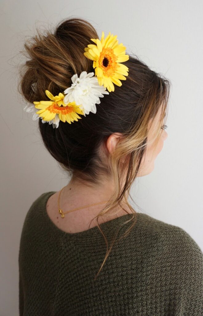 Messy Bun | Flower Crown | Bun