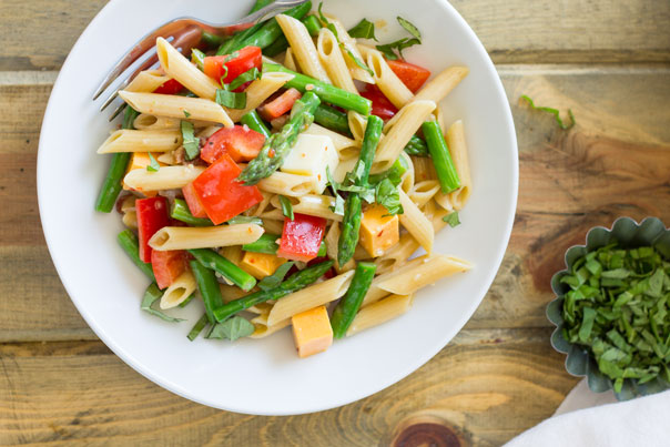 This Penne and Asparagus Pasta Salad is fresh, full of flavor and easy to make!