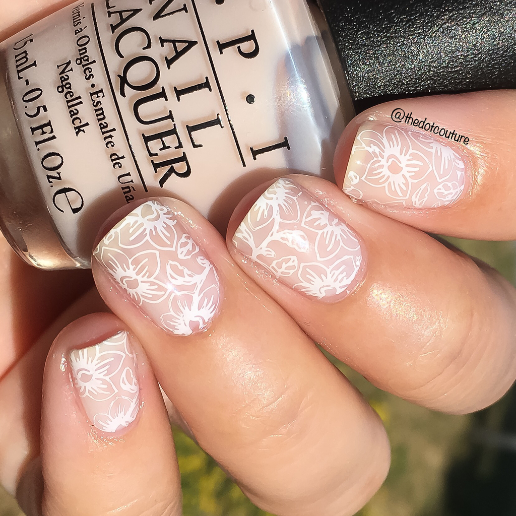 Glamour & Grace: Bridal Nail Art