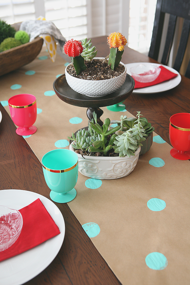 Kraft Paper Table Runner - Cute Girls Hairstyles