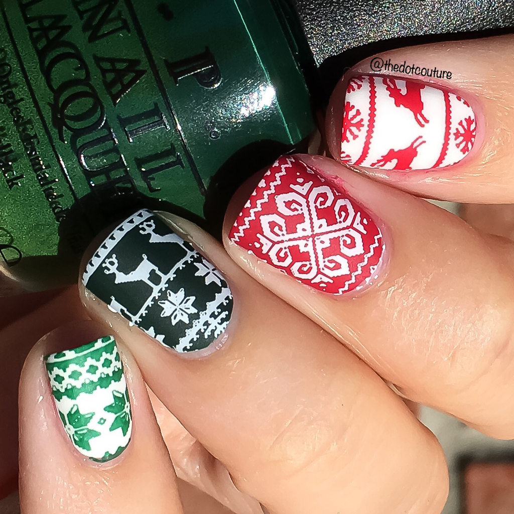 77 Outstanding Christmas Nail Designs to Celebrate This Year | Stylish  Belles | Xmas nail art, Xmas nails, Christmas nails acrylic