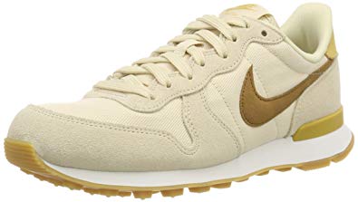 Nike Women’s WMNS Internationalist Fitness Shoes Beige (Beach/Wheat Gold)